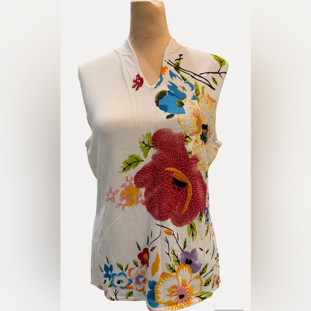 Floral Beaded and Sequin Sleeveless Top